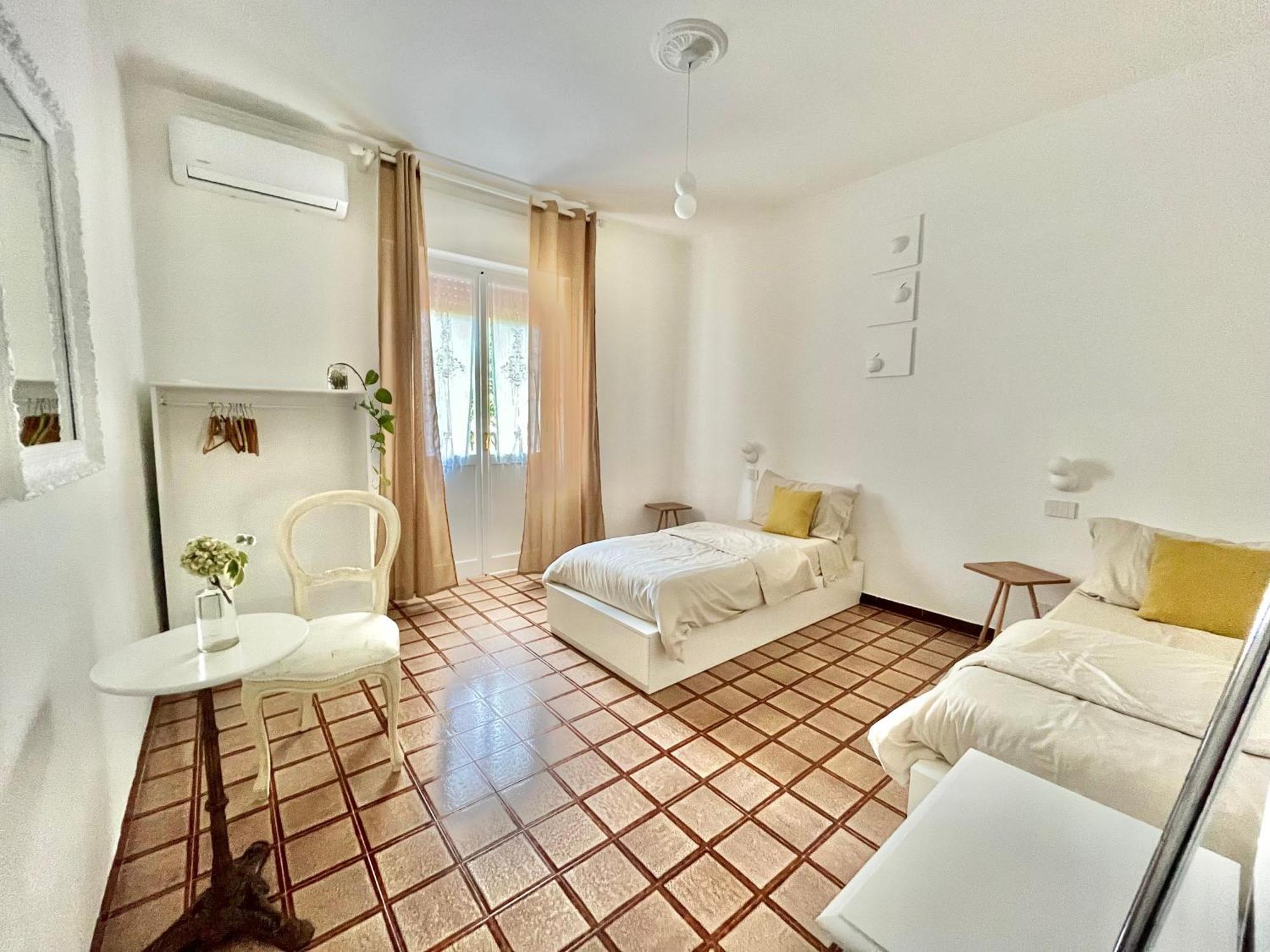 Tap Apartments - In Independent House With Private Garden 알게로 외부 사진
